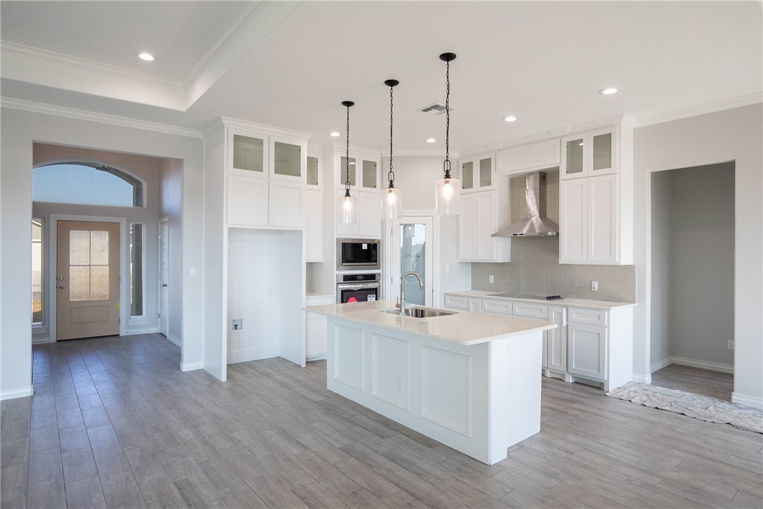 102 Moon Stone Property Photo 6