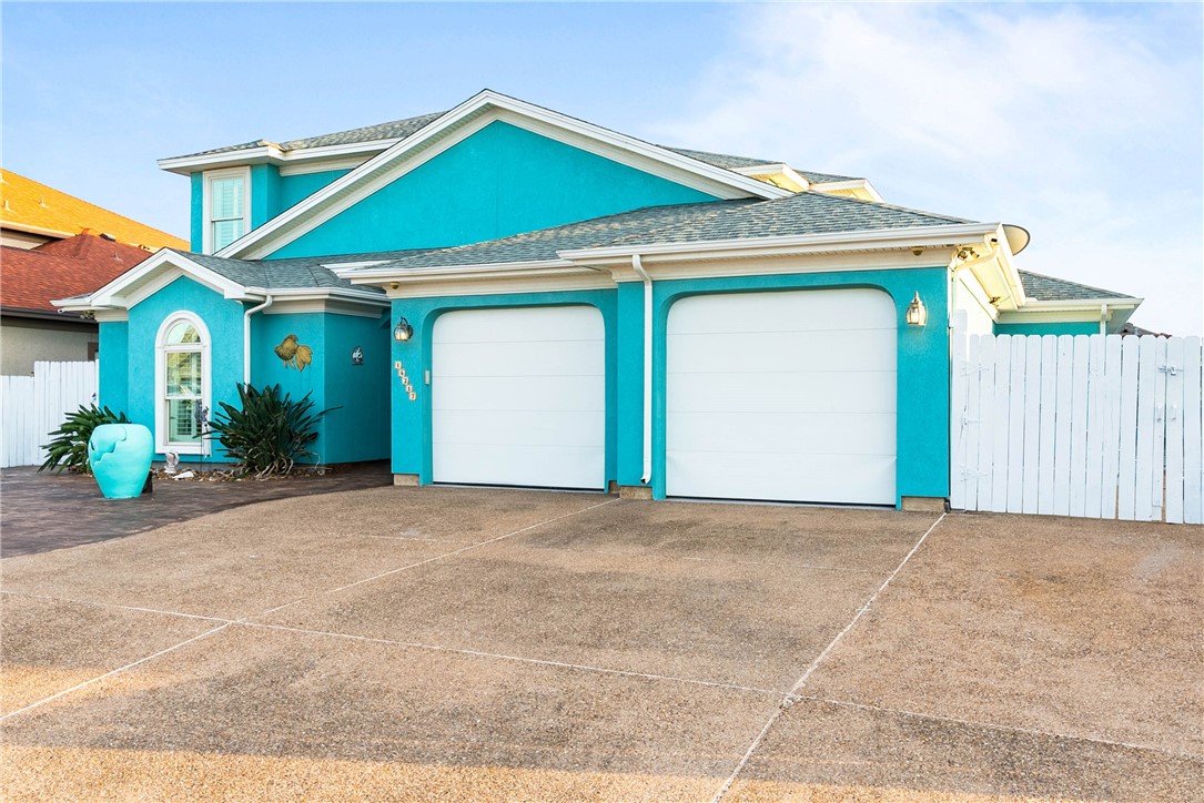 14217 Punta Bonaire Dr Property Photo 3