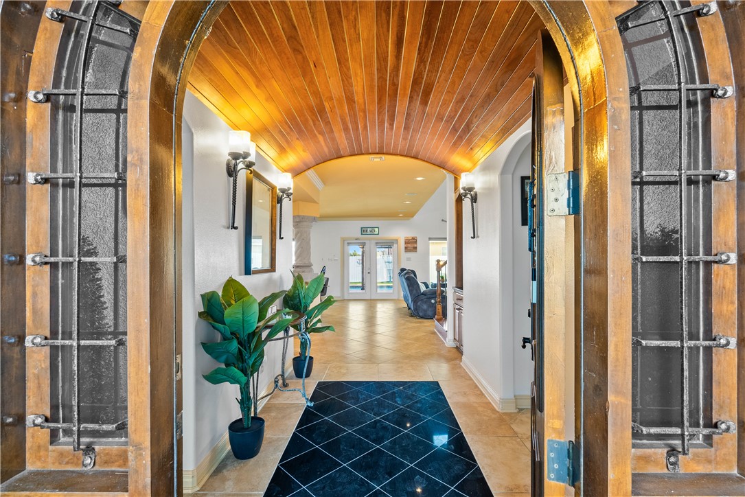 14217 Punta Bonaire Dr Property Photo 5