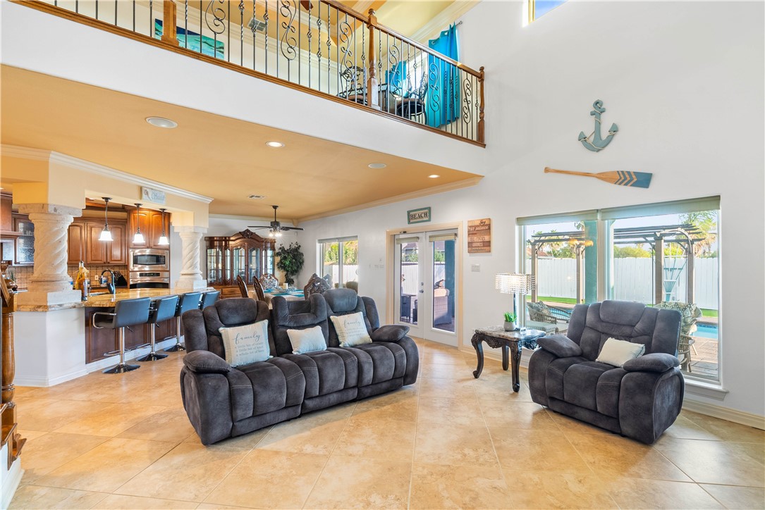 14217 Punta Bonaire Dr Property Photo 7