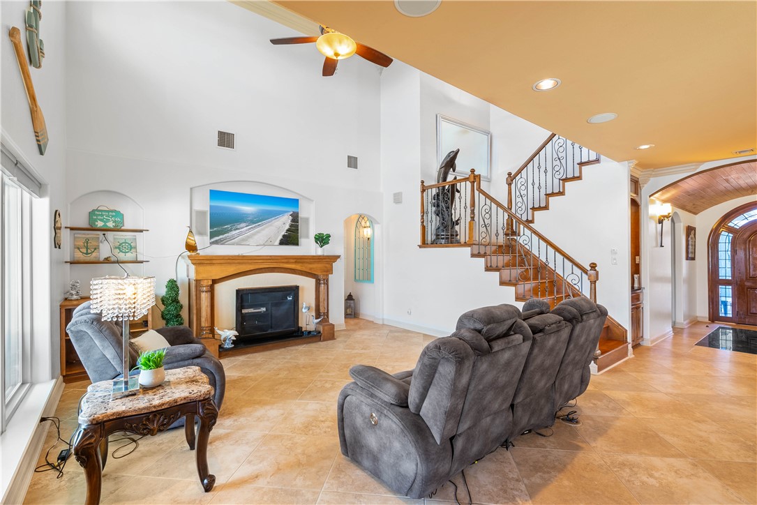 14217 Punta Bonaire Dr Property Photo 9