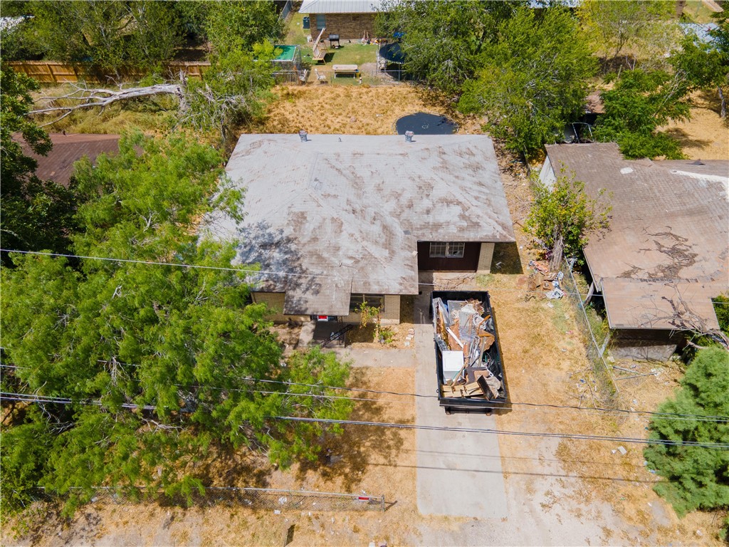 205 Brazos St Property Photo 6