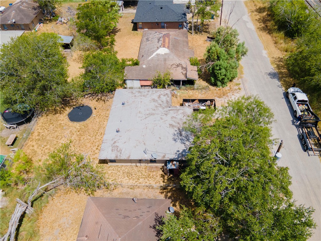 205 Brazos St Property Photo 8