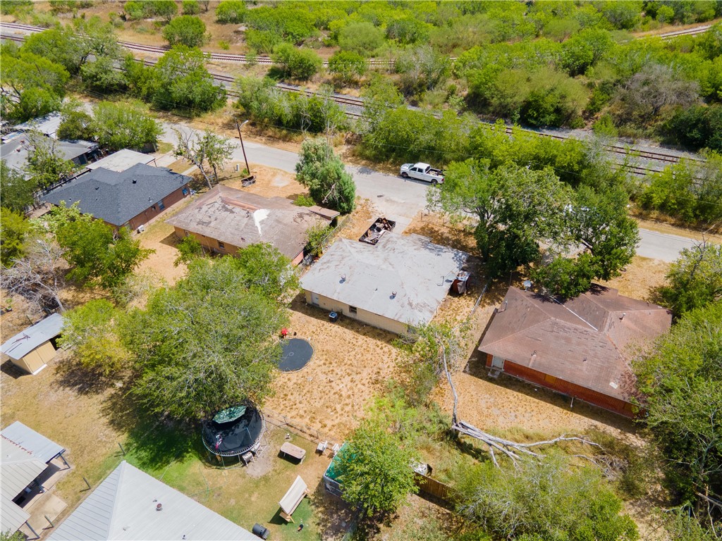 205 Brazos St Property Photo 9