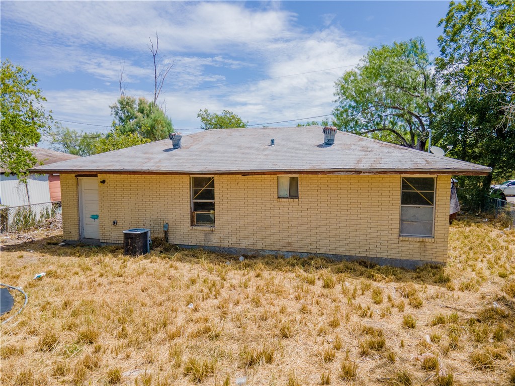 205 Brazos St Property Photo 16