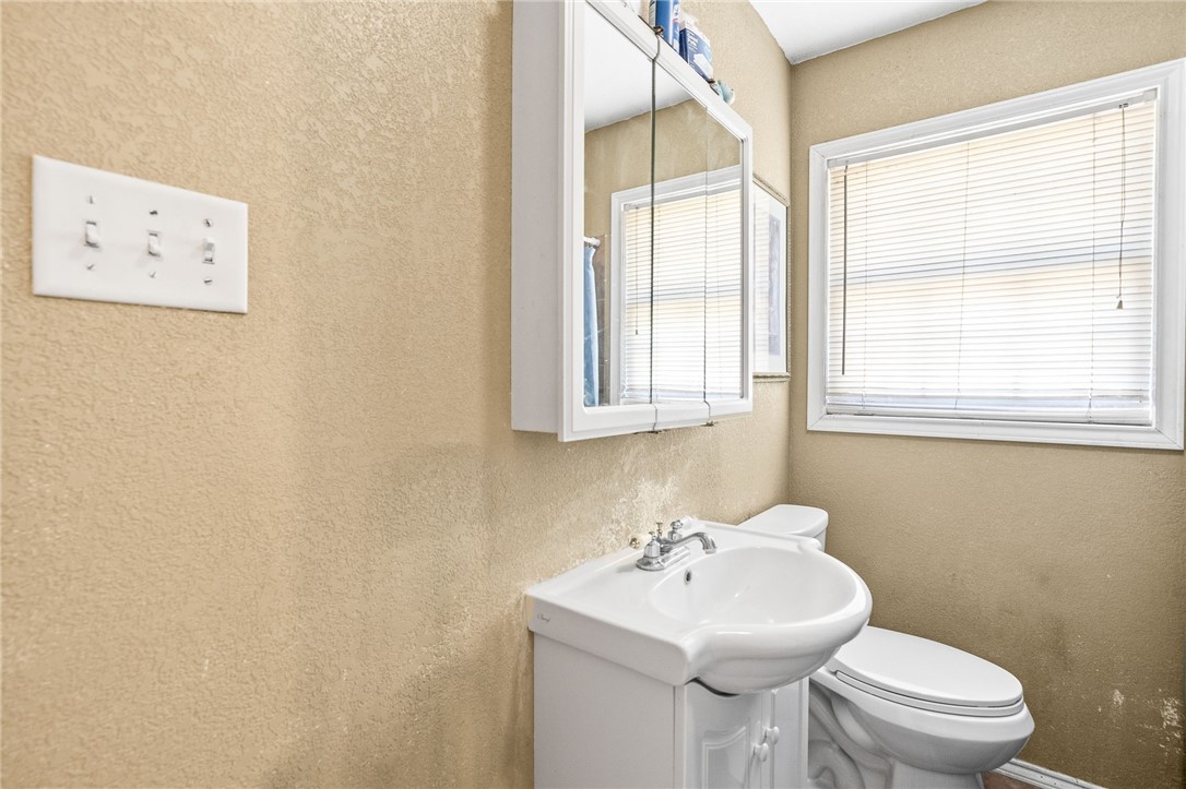 1011 Kleberg St Property Photo 13