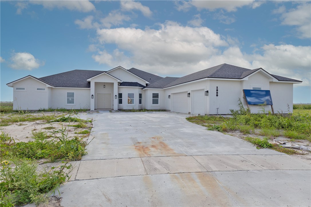 1850 Mama Fefi Dr Property Photo 1