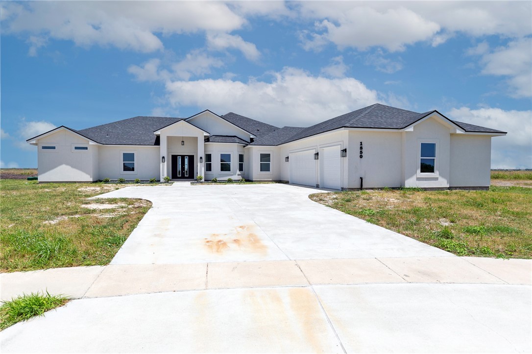 1850 Mama Fefi Dr Property Photo 1