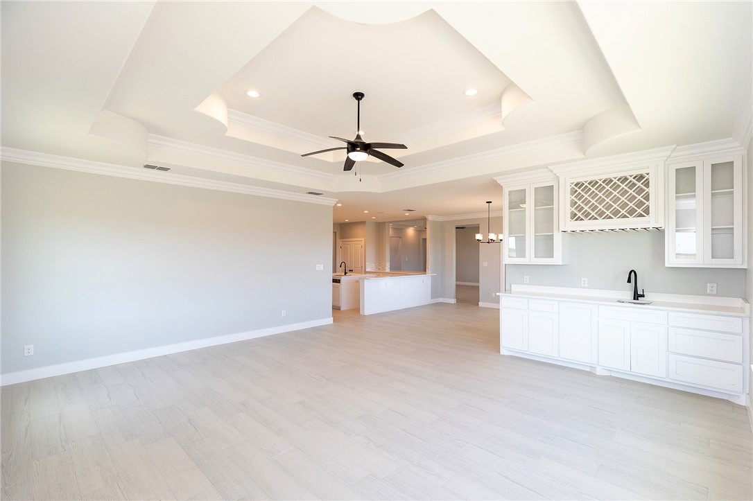 1850 Mama Fefi Dr Property Photo 4