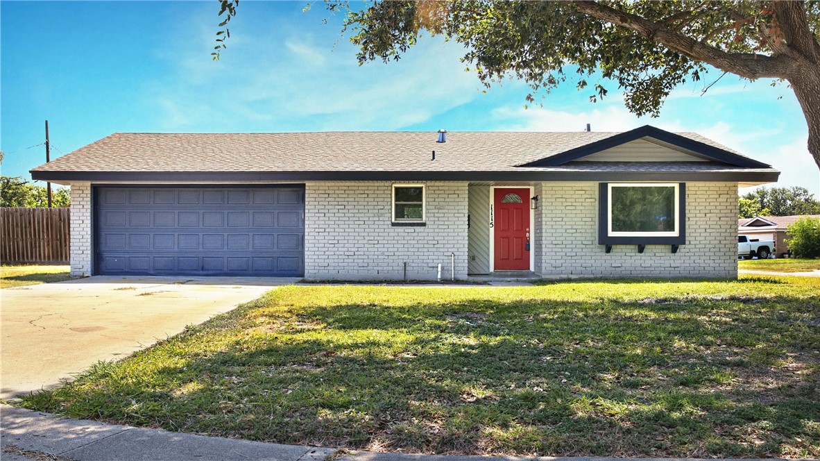 1115 Orion Dr Property Photo 1