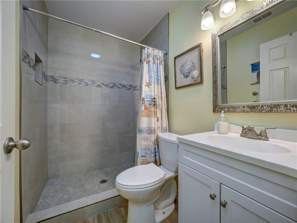 1726 S 11th St 102 Property Photo 19