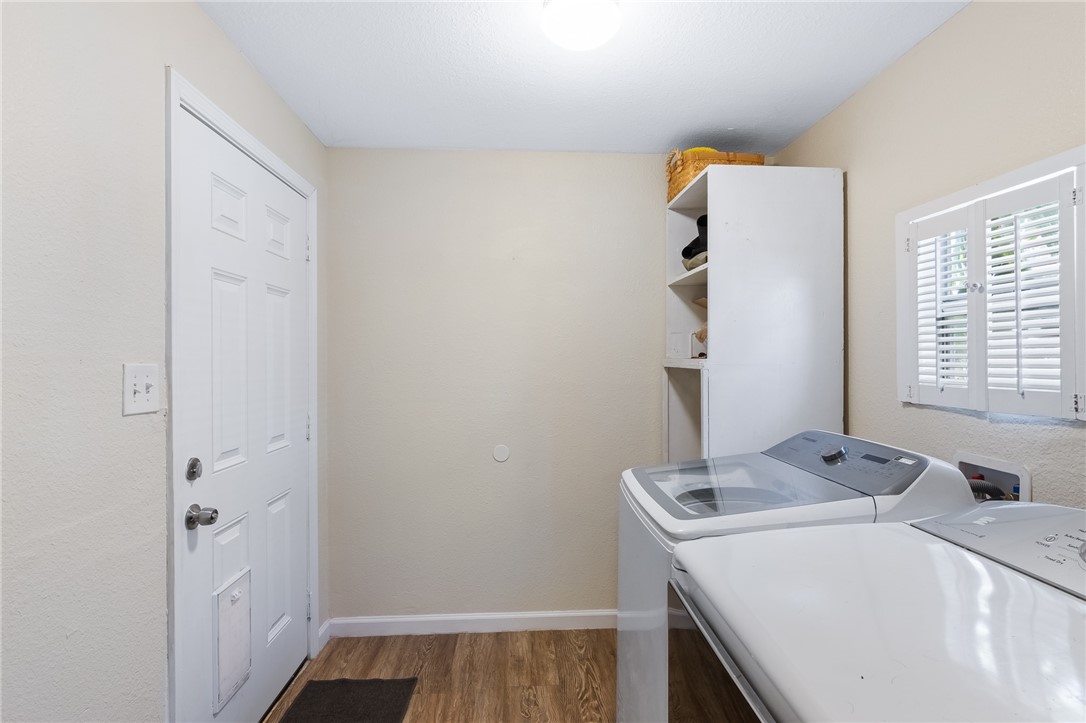 4633 Evelyn St Property Photo 21