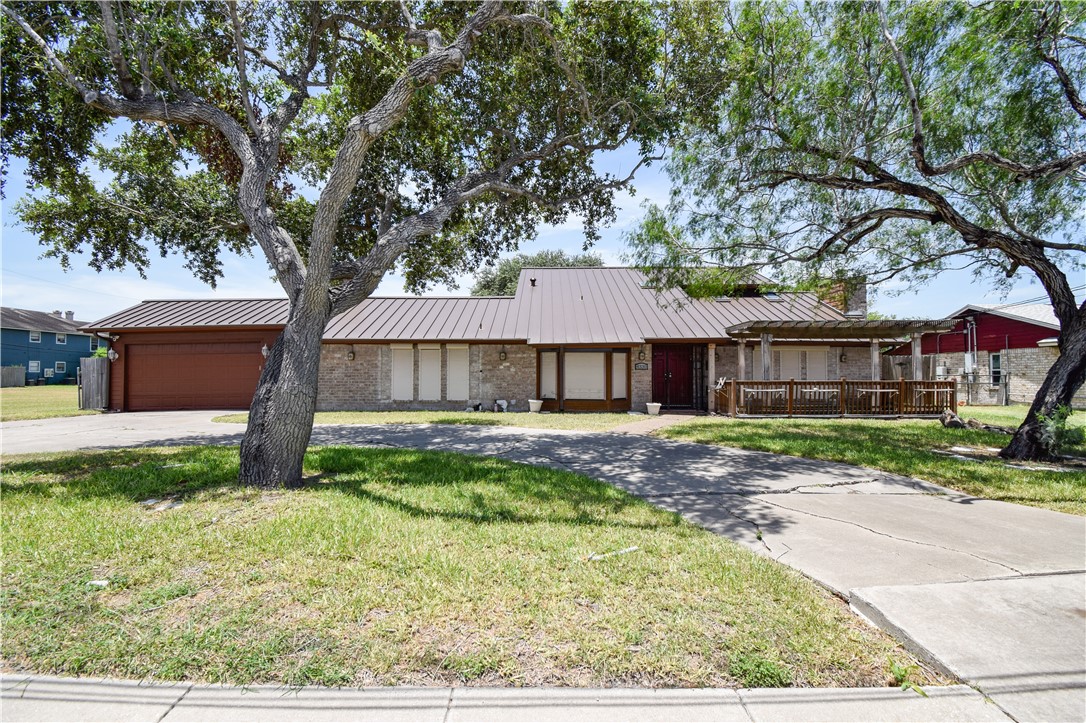 4330 Five Points Road Property Photo 1
