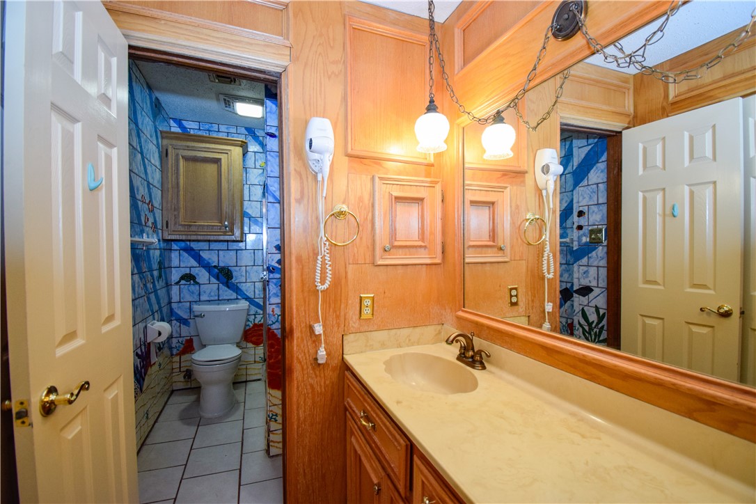 4330 Five Points Road Property Photo 14