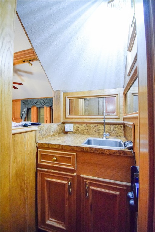 4330 Five Points Road Property Photo 17