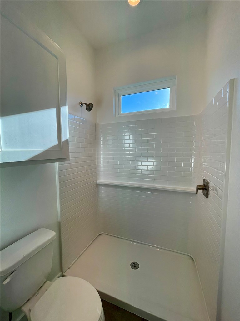 231 Port Mansfield St Property Photo 14