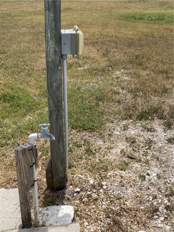 137 Fm 1360 Property Photo 15