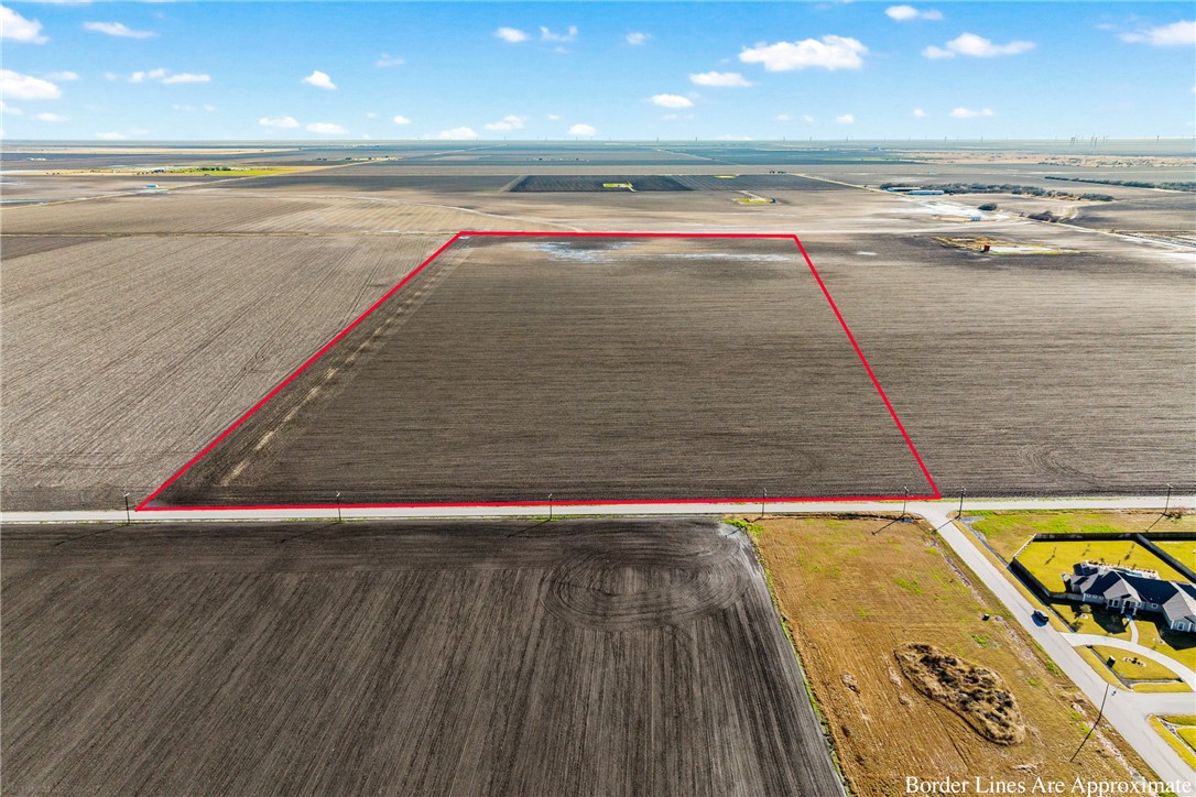 00 County Road 22 Property Photo 2