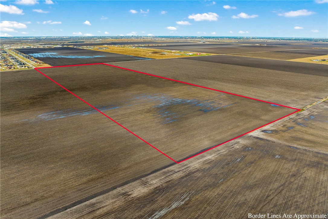 00 County Road 22 Property Photo 5