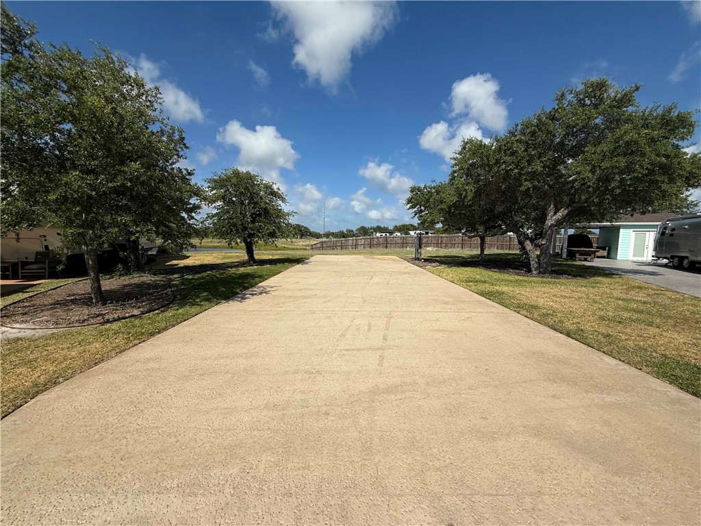 5 Augusta Circle Property Photo 1