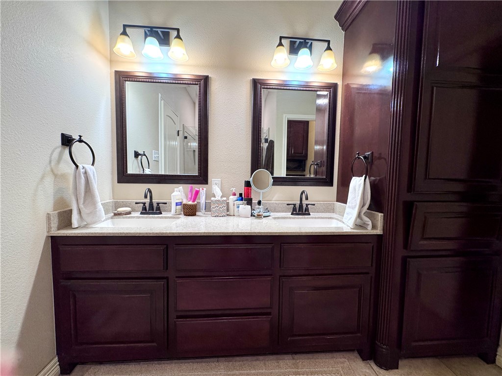 13942 Windjammer Dr Property Photo 21