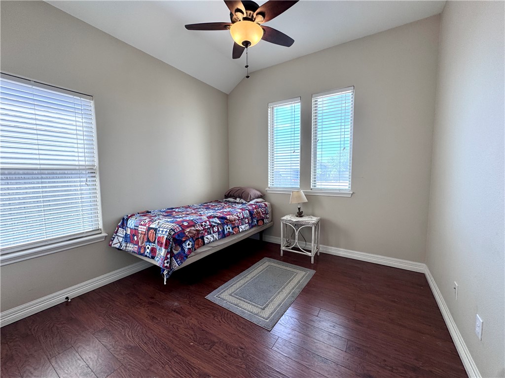 13942 Windjammer Dr Property Photo 28