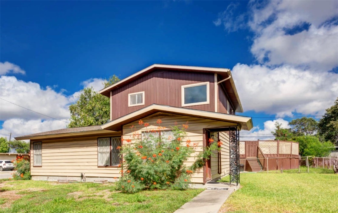 726 Caddo St Property Photo 36