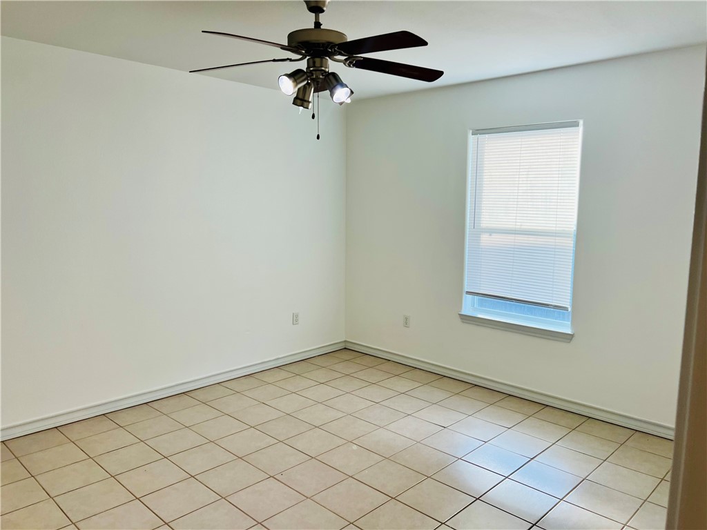 14006 Ambrosia St A Property Photo 11