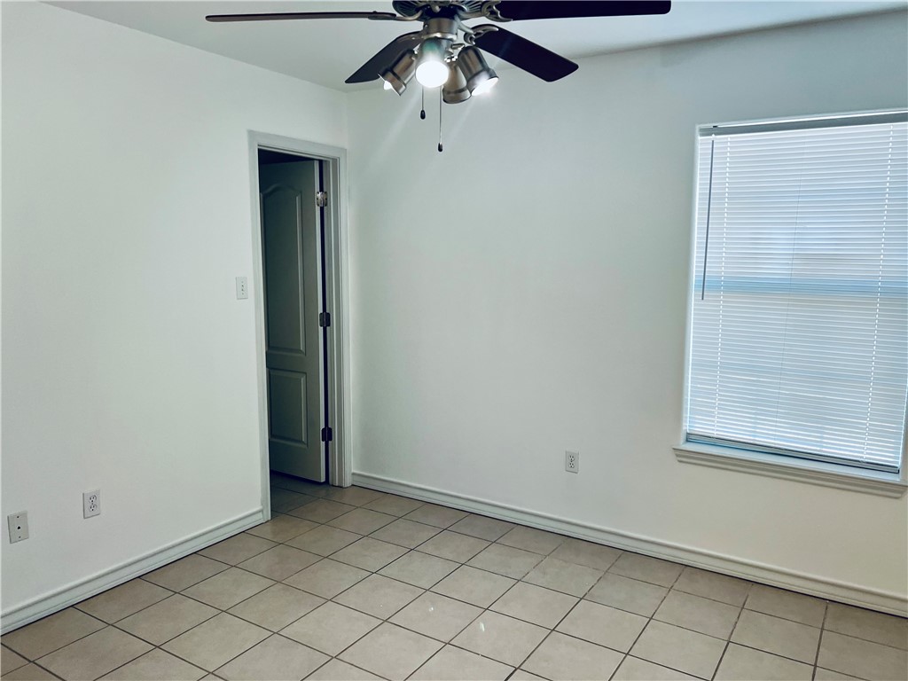 14006 Ambrosia St A Property Photo 14