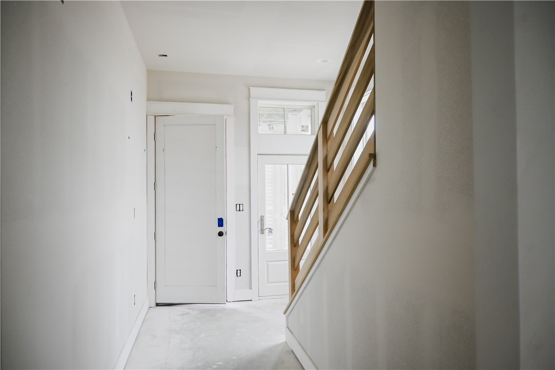 404 Horse Tail Property Photo 4