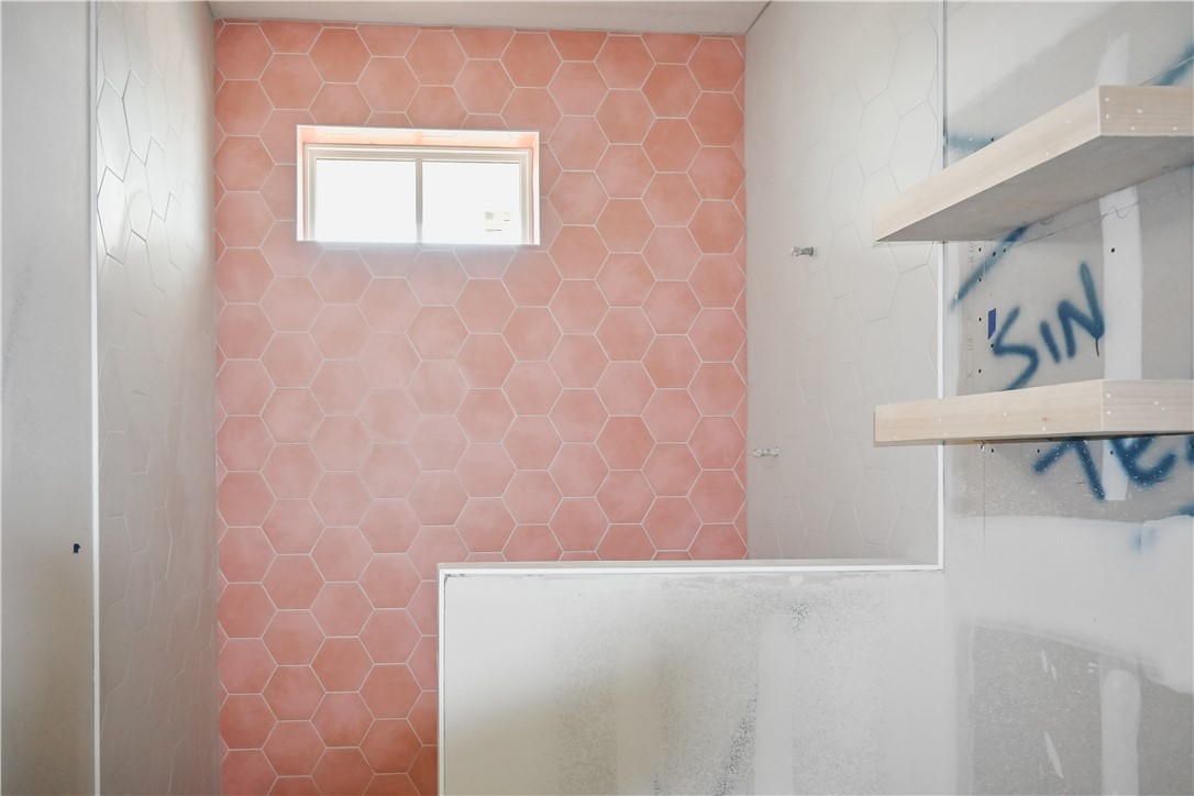 404 Horse Tail Property Photo 13