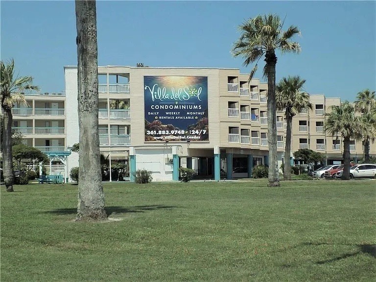 3938 Surfside Blvd 2345 Property Photo 1