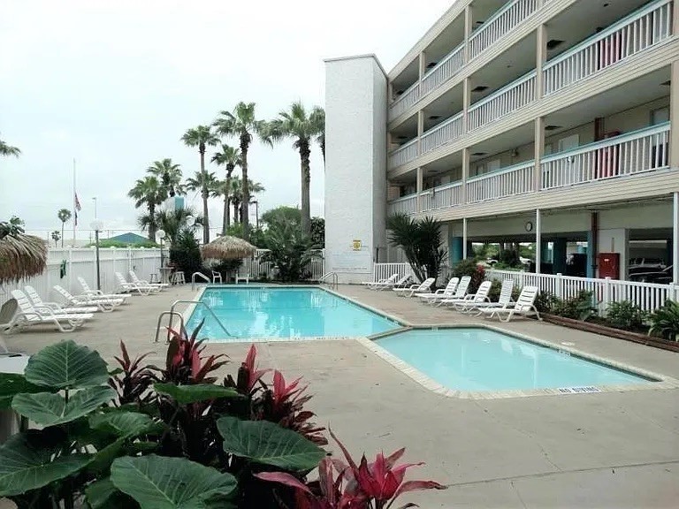 3938 Surfside Blvd 2345 Property Photo 12