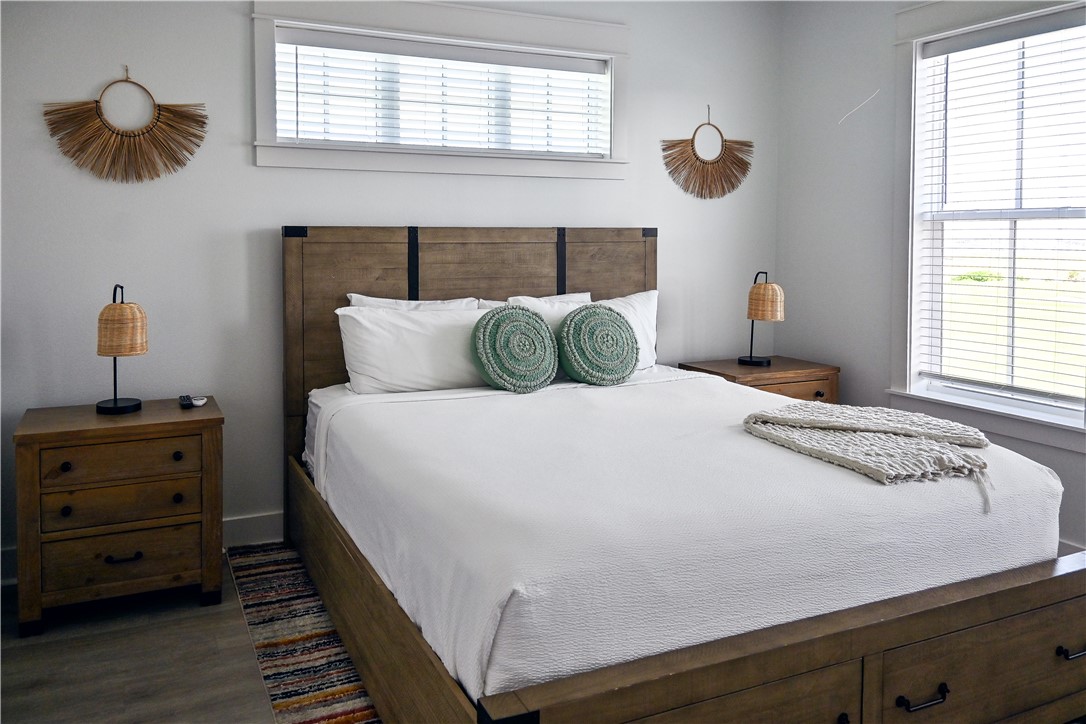 180 Spanish Dagger Property Photo 11