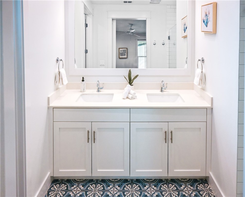 180 Spanish Dagger Property Photo 13