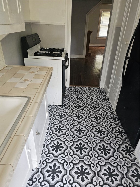 462372 Property Photo 2