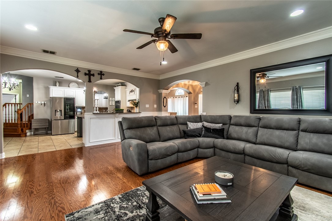 7461 Lake Micala Dr Property Photo 8