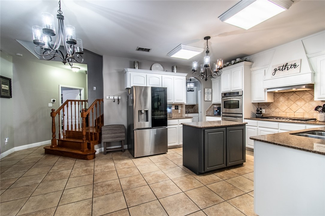 7461 Lake Micala Dr Property Photo 10