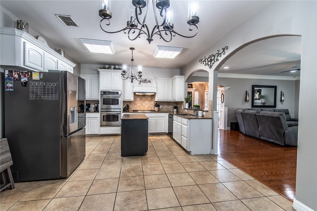 7461 Lake Micala Dr Property Photo 11