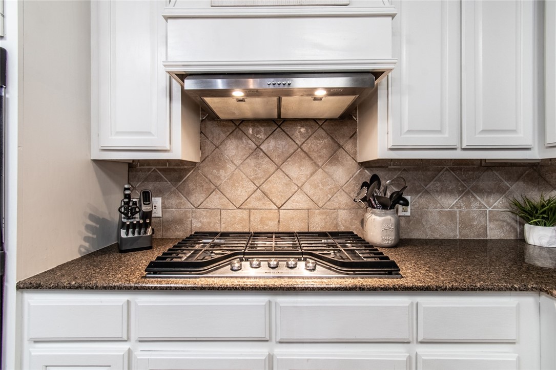 7461 Lake Micala Dr Property Photo 13