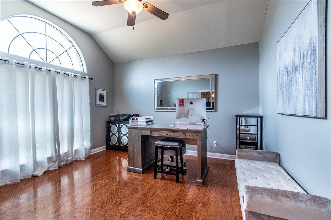 7461 Lake Micala Dr Property Photo 20