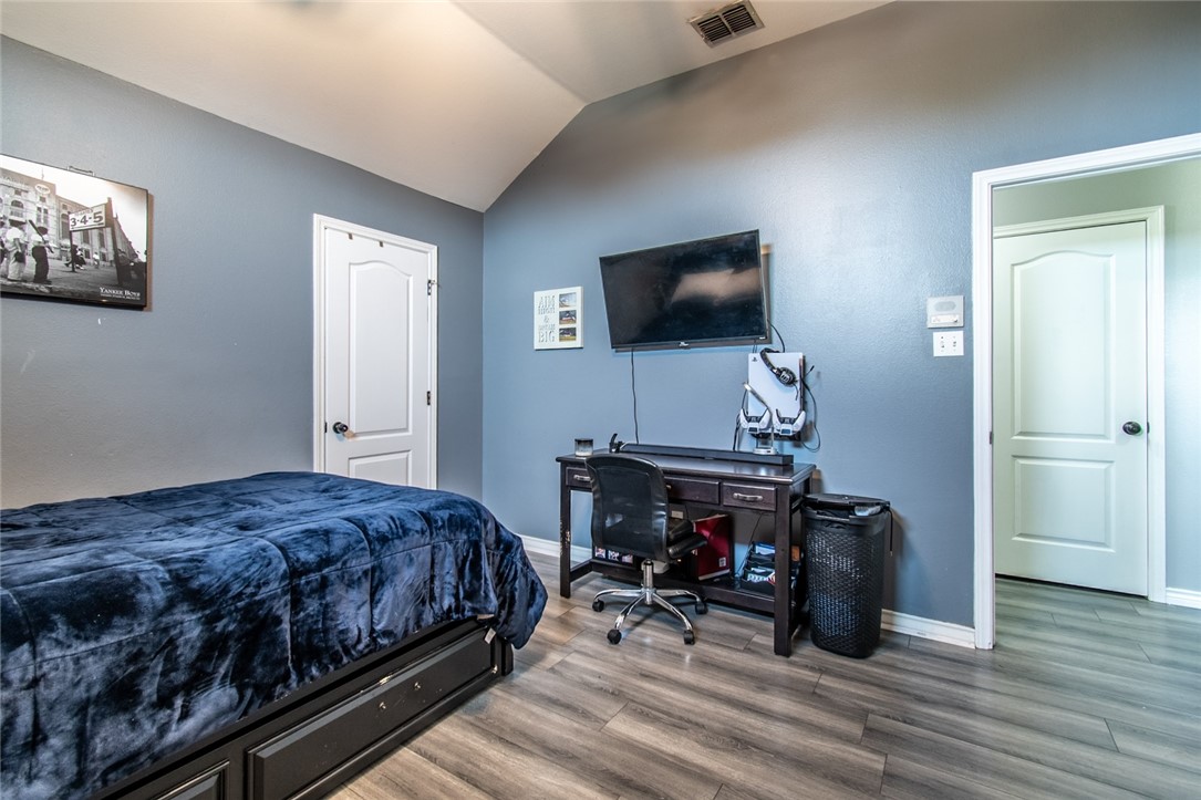 7461 Lake Micala Dr Property Photo 34