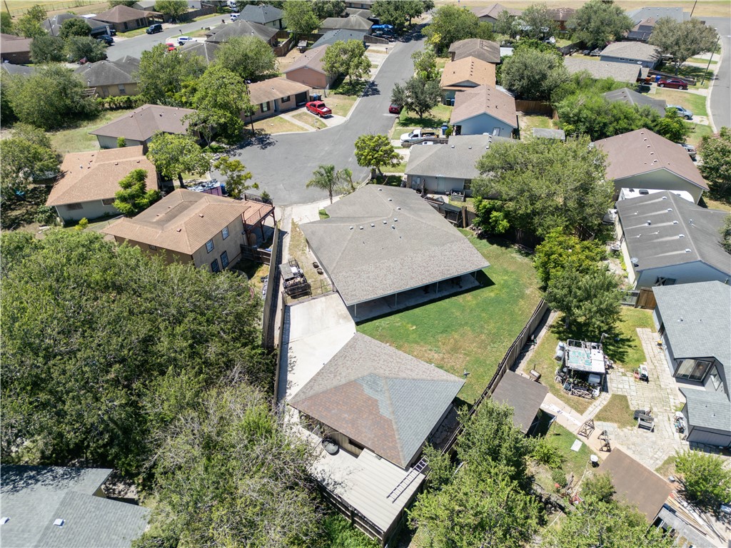 1126 Green Willow Dr Property Photo 20