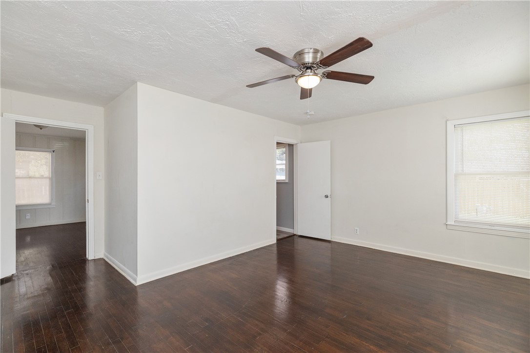 609 Pennington Dr Property Photo 18