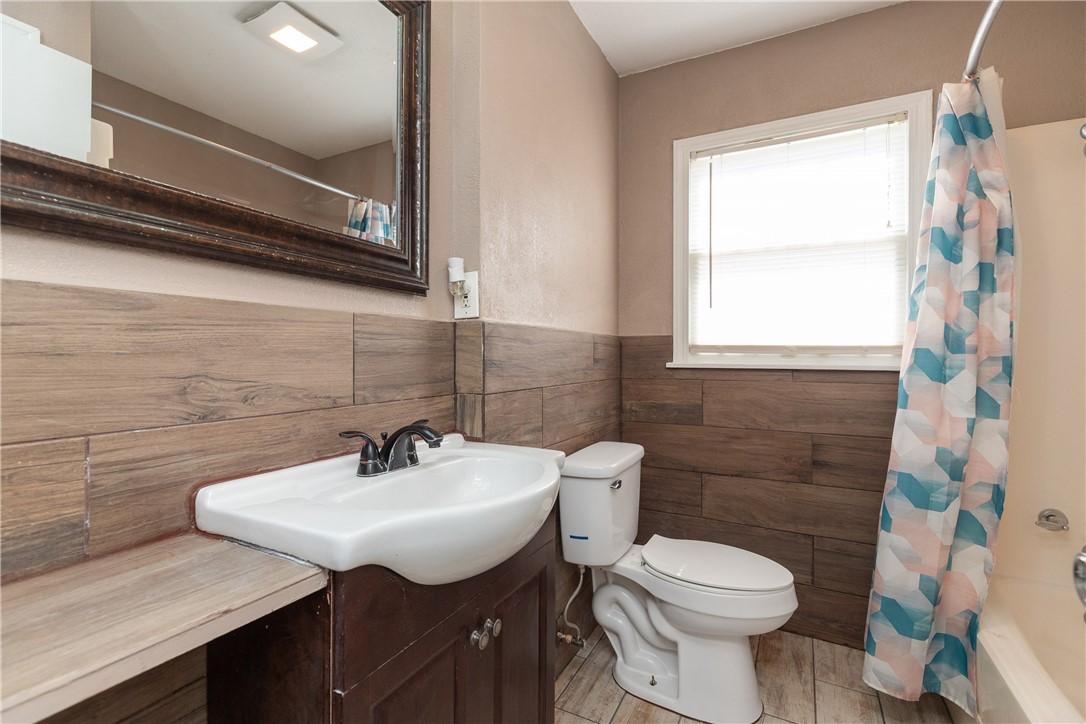 609 Pennington Dr Property Photo 25