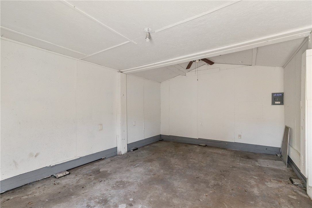 609 Pennington Dr Property Photo 38