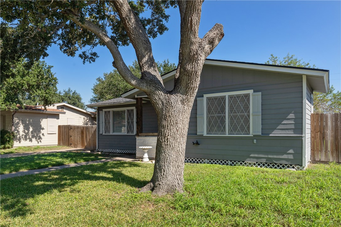 609 Pennington Dr Property Photo 39