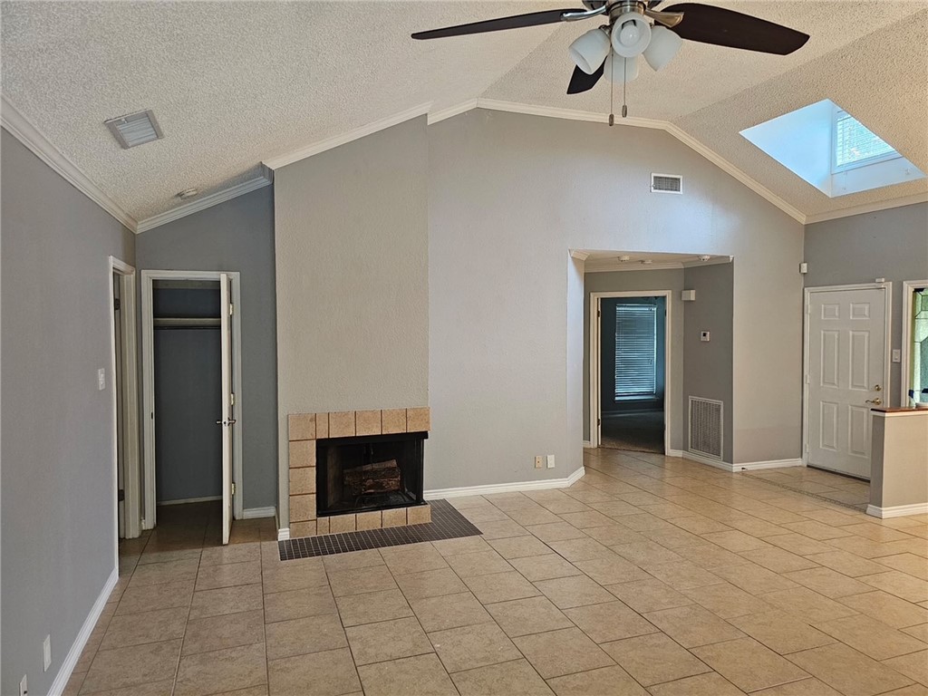 3125 Dunbarton Oak St Property Photo 2