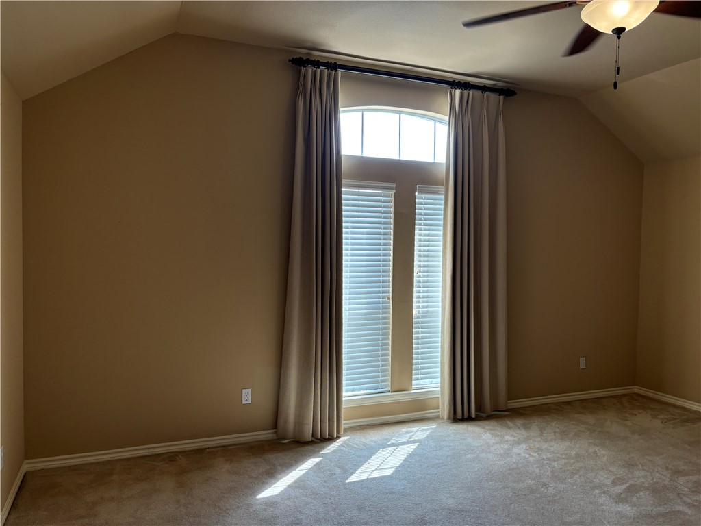 6709 Pembrock Property Photo 12