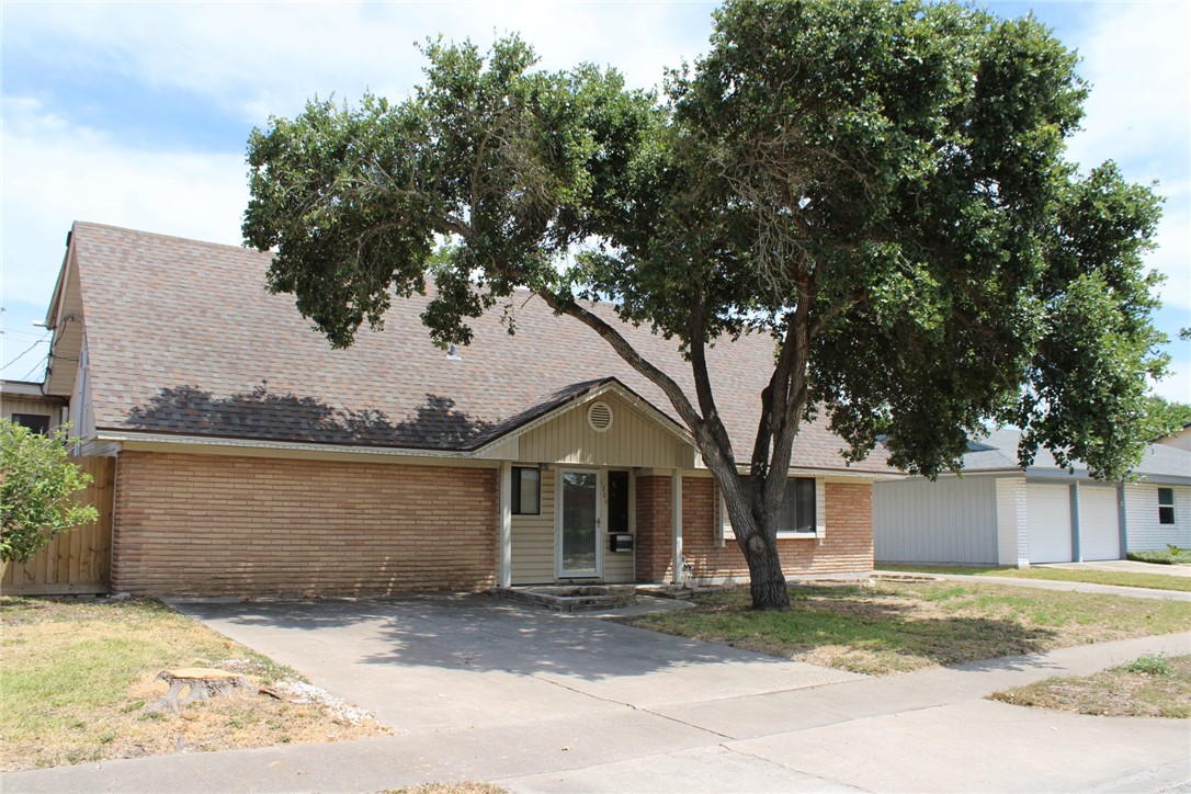 1306 Aswan Dr Property Photo
